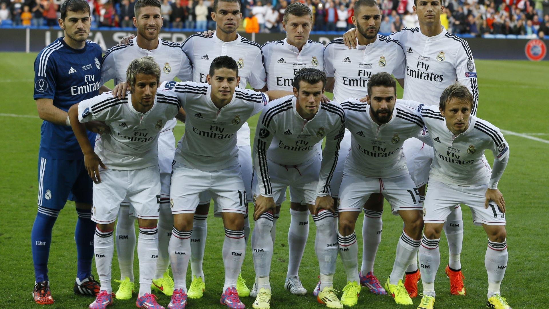 《年度竞猜：哪个战队将夺冠？粉丝热议不断》，哪些竞猜平台赞助了电竞战队